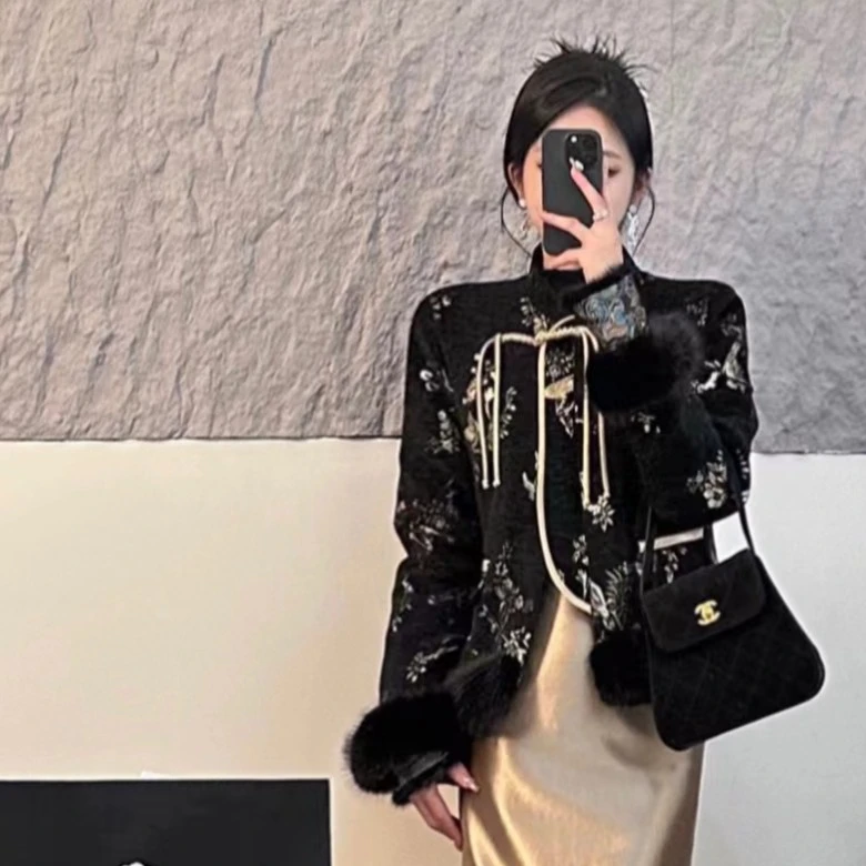 上新气质国风时尚显瘦金线刺绣门襟新中式包边外套  230195