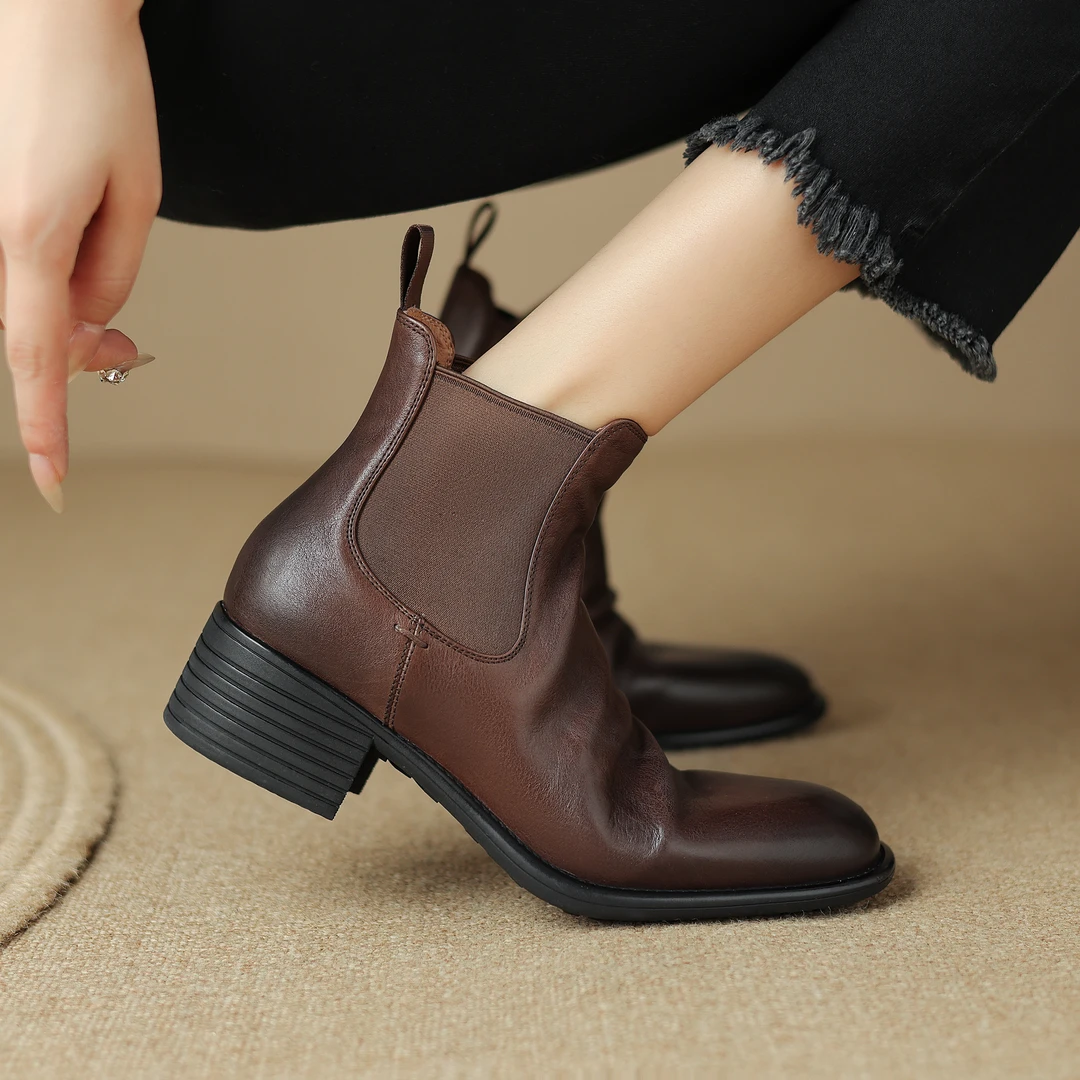 断码青沧/34-40/4.5cm/圆头粗跟复古真皮一脚蹬中跟短靴女