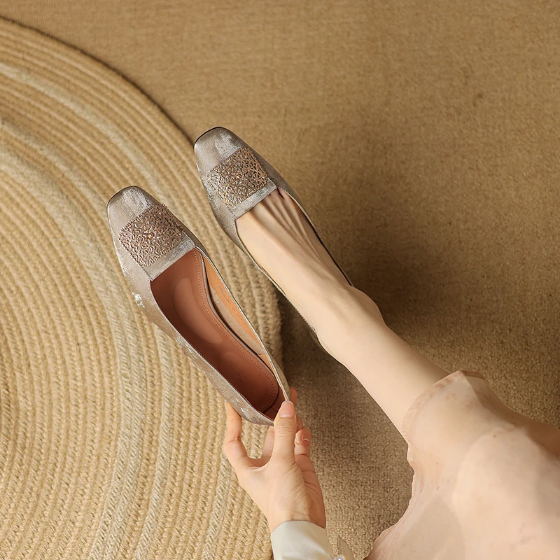 半坊手工女鞋|34-40|4.0cm|法式复古方头浅口国风水钻装饰单鞋女