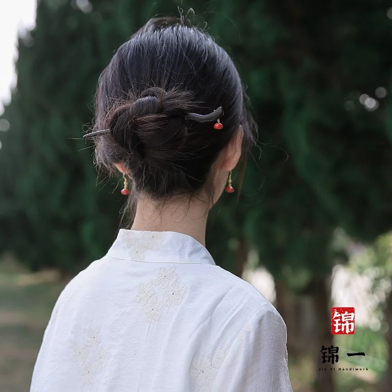 「新款」流苏发簪古风木质钗子简约现代高级感中式盘发檀木簪子女