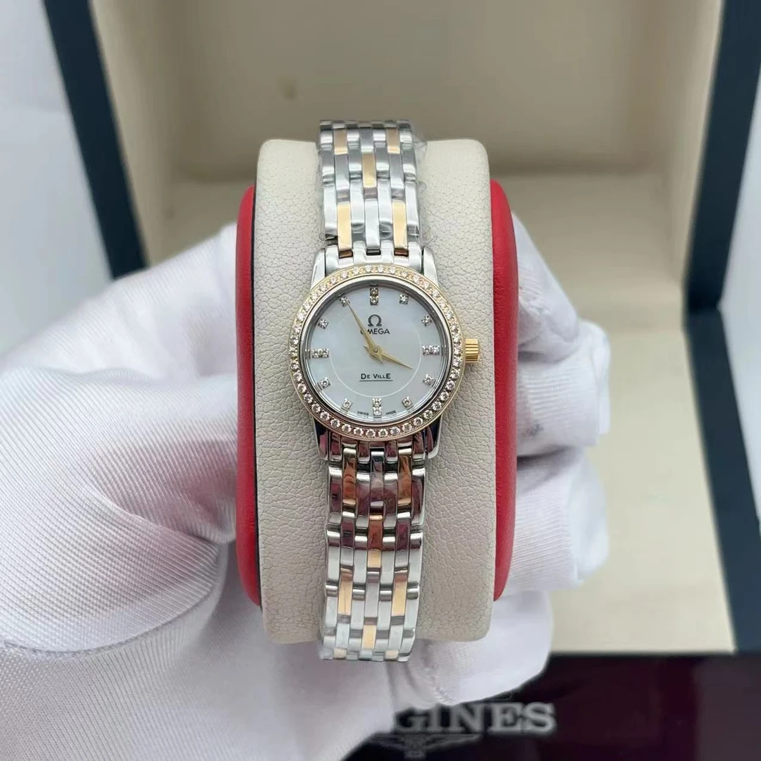 95新 Omega/欧米茄 22mm碟飞原钻18K间金石英女士腕表