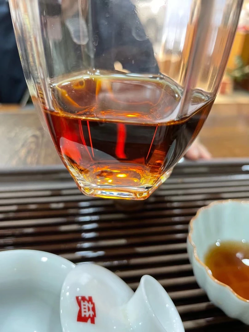 云南普洱茶生茶滑竹梁子357克砖生熟饼通拍链接