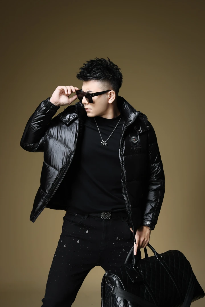 新款加厚羽绒服男短款立领时尚极寒东北超厚冬季保暖白鸭绒潮9169