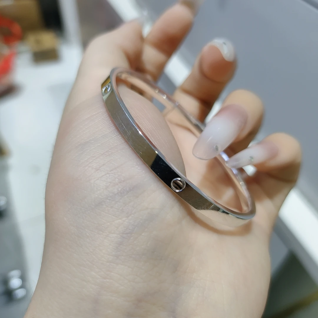 足银手镯 足银9999卡家足银固口手镯