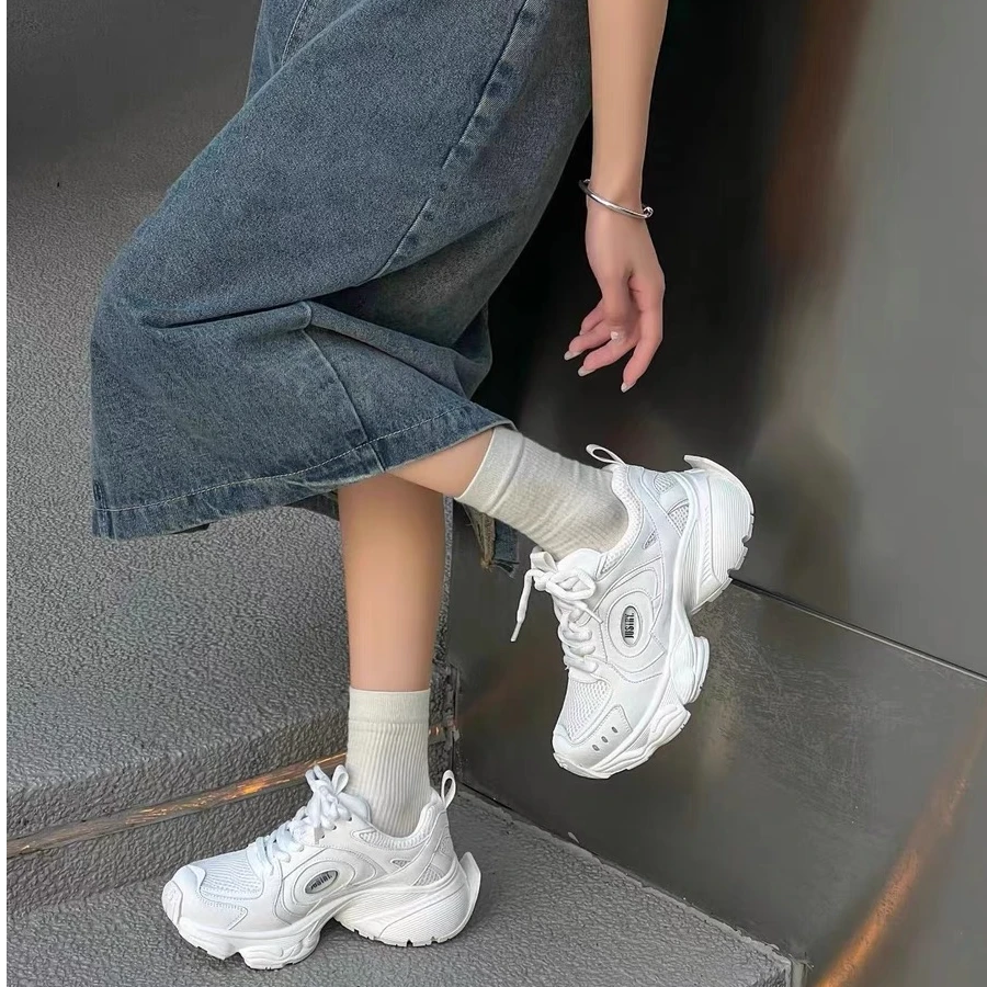 2024秋冬欧洲站爆款时尚百搭老爹鞋860