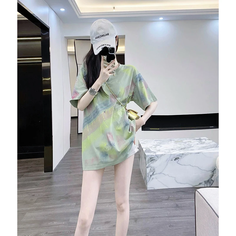 绿色短袖t恤女夏季宽松2025新款中长款设计感小众别致女装上衣