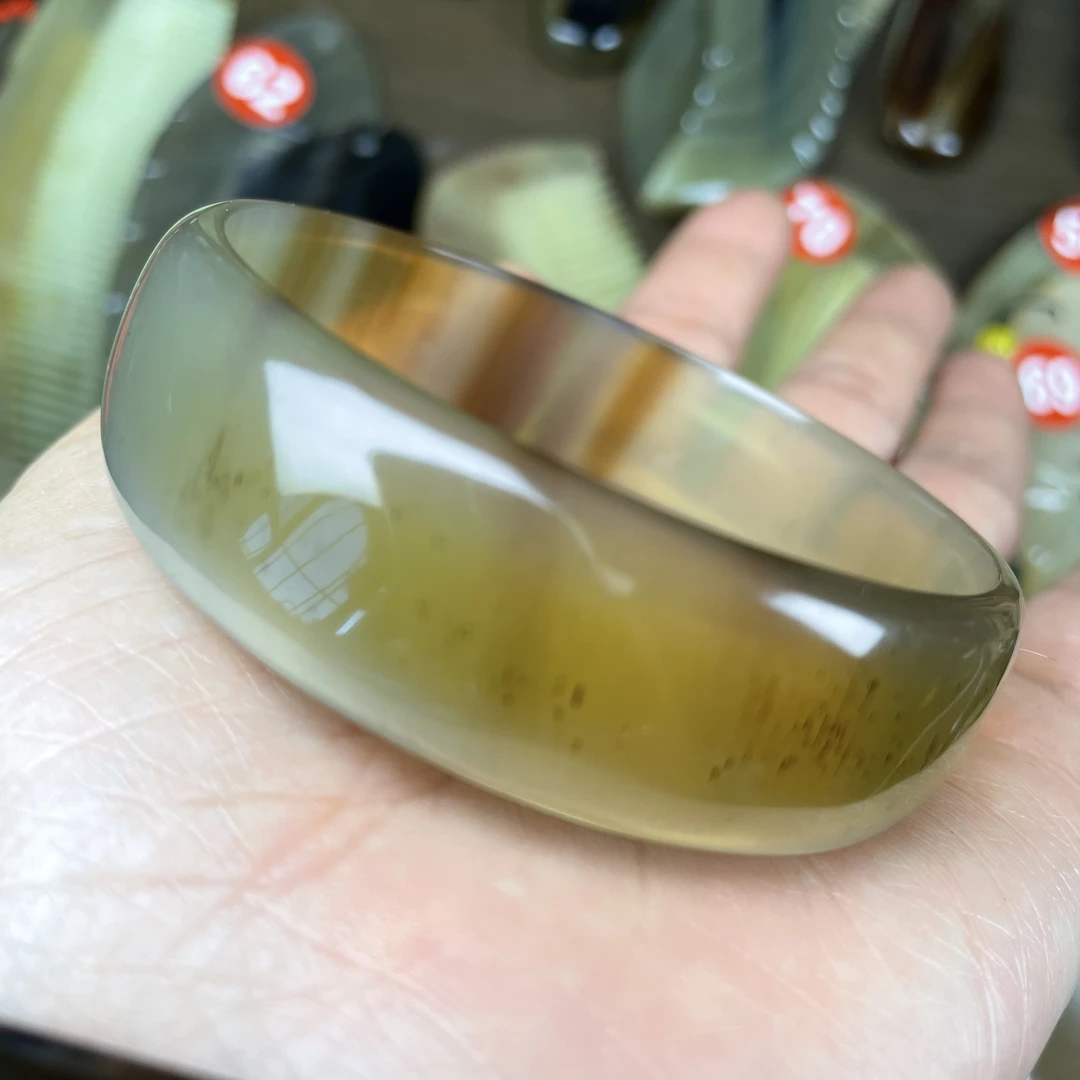 牦牛角。尺寸宽8mm