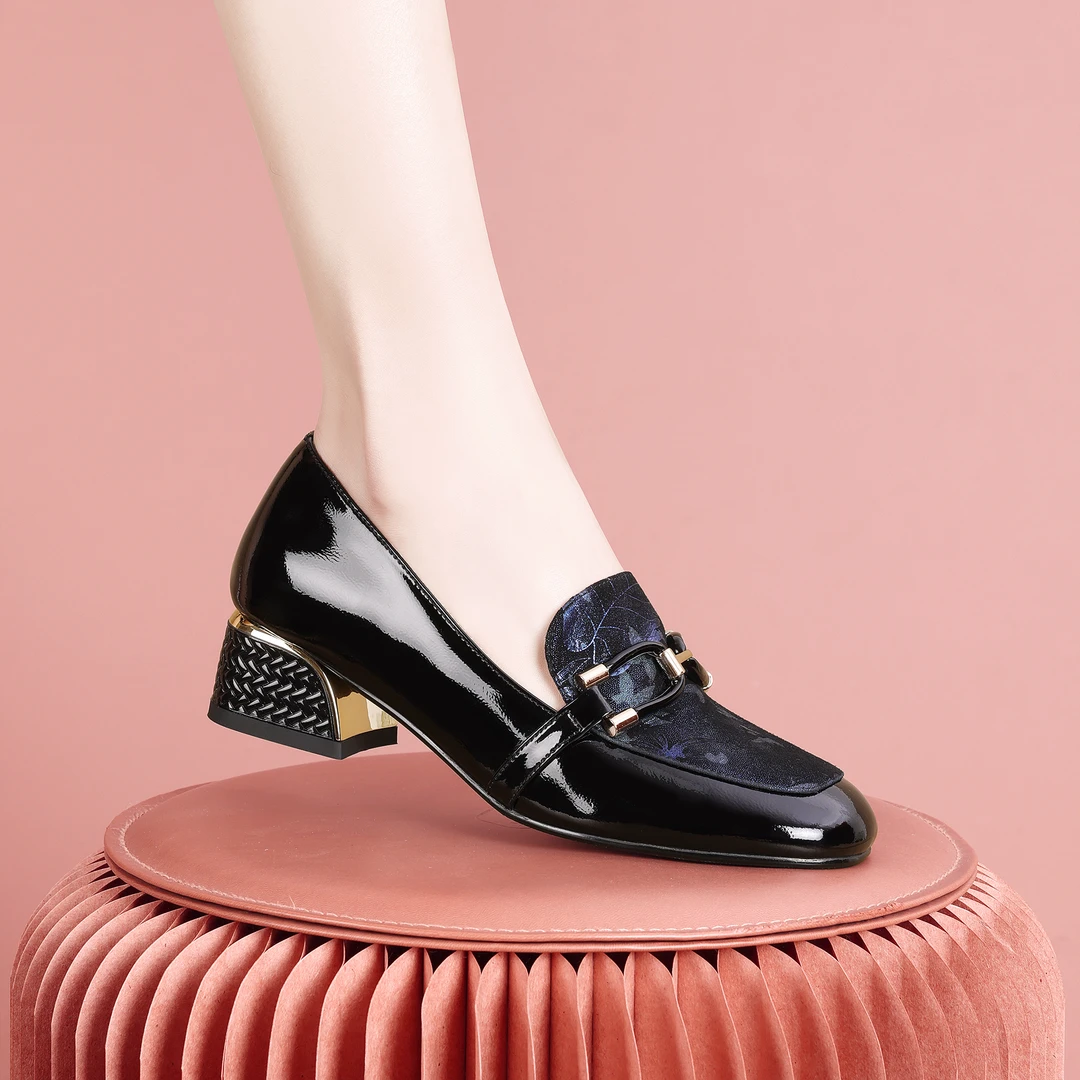 梵芮诗2024年秋季户外方头休闲百搭舒适高级拼色粗跟单鞋-Y1018