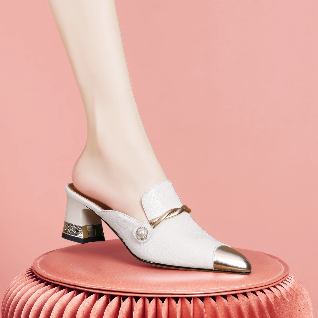 梵芮诗2024夏季新款包头尖头拼色钻饰气质优雅粗跟女凉拖鞋-J0671