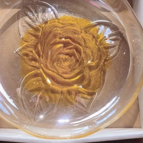瓷片蕾蕾真的好可爱^ ^