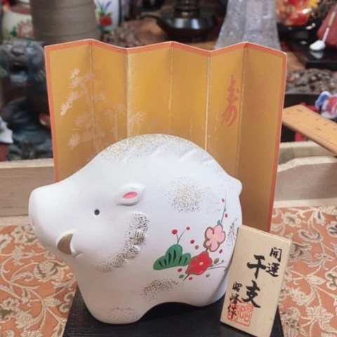 瓷片蕾蕾真的好可爱