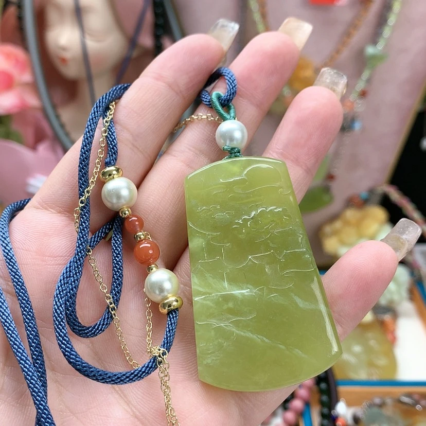 【闪购商品】蛇纹石玉吊坠合金?****?