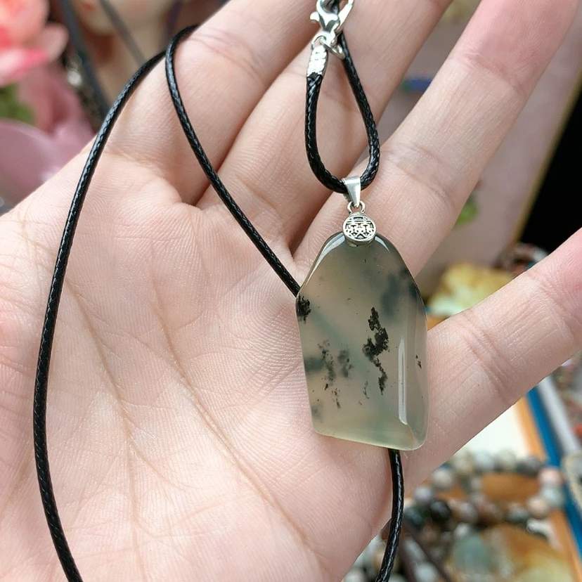 【闪购商品】蛇纹石玉吊坠合金暴****玖