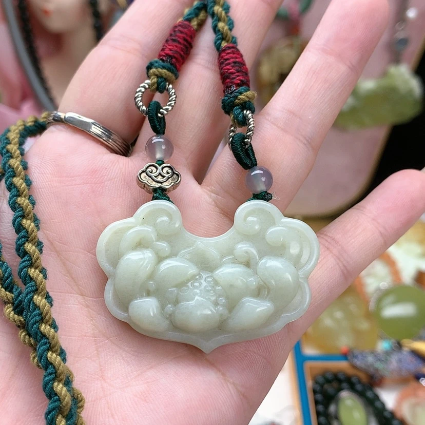 【闪购商品】蛇纹石玉吊坠合金