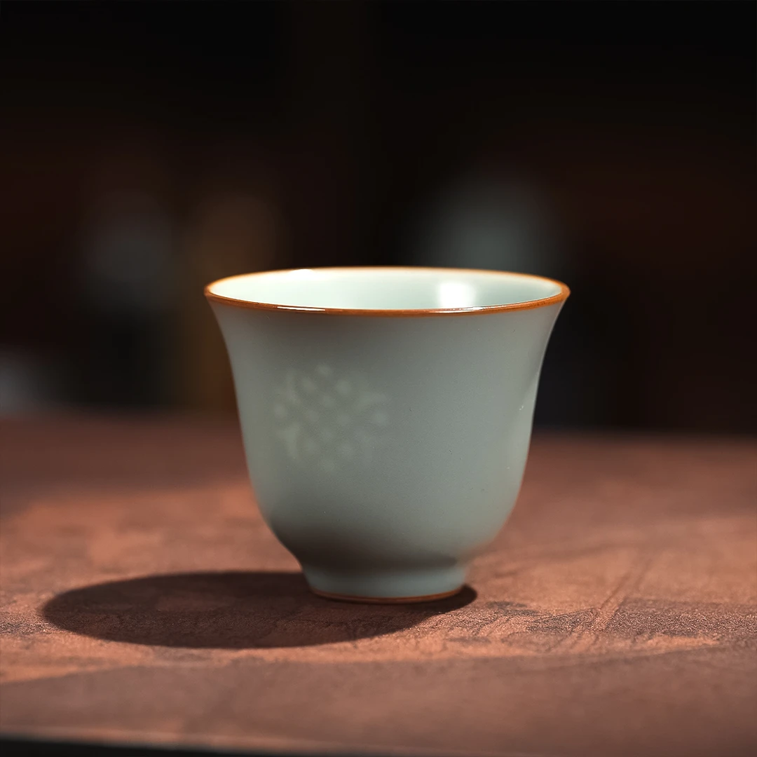 现代仿汝瓷玲珑铃铛杯天青色手工