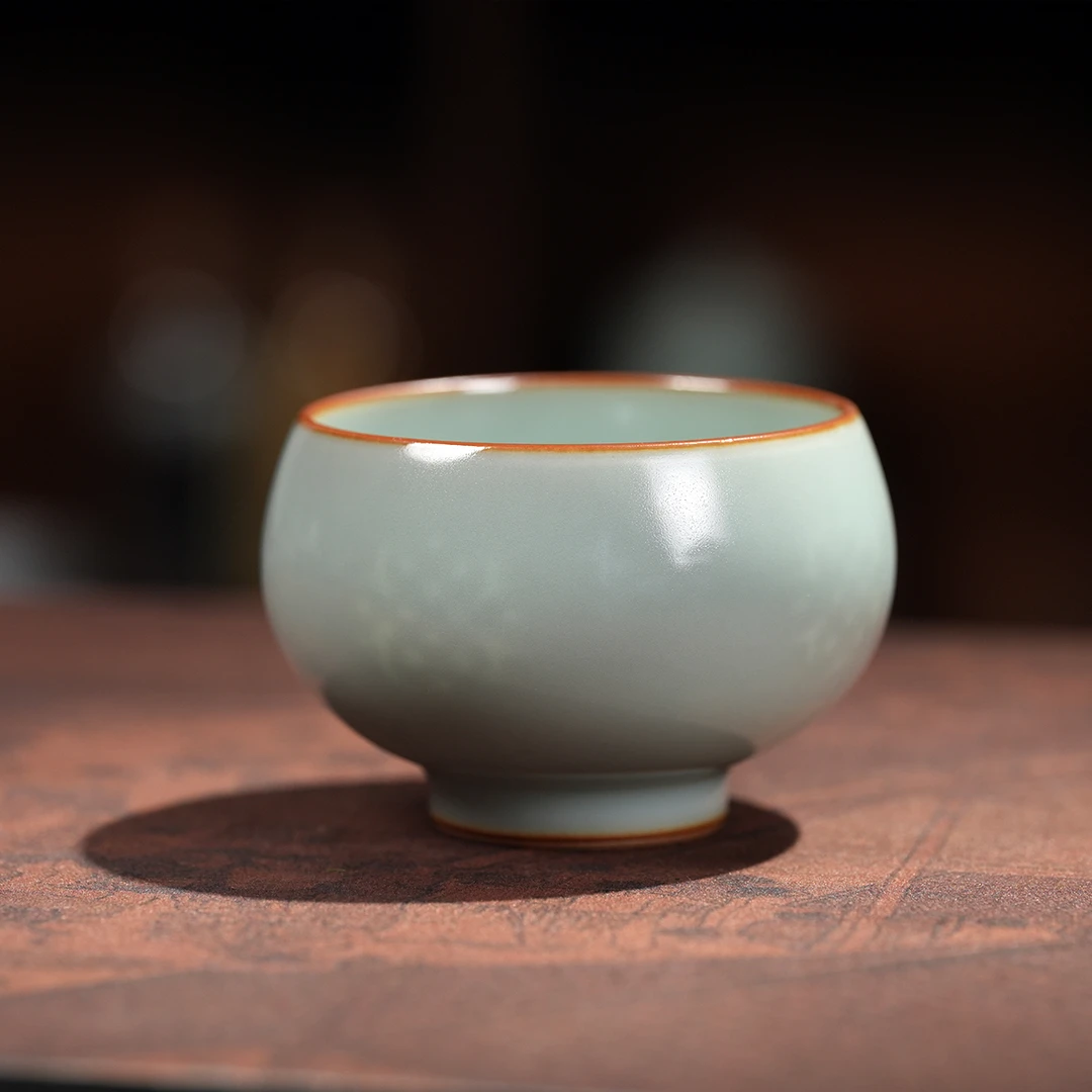 现代仿汝瓷玲珑罗汉杯天青色手工