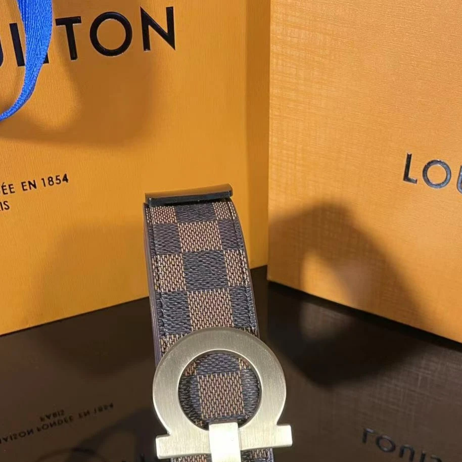 8字轻奢高档腰带休闲时尚百搭个性潮流商务奢侈皮带双面格纹