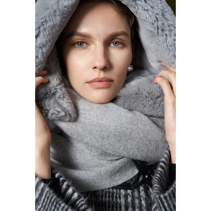 HERLAND她地【人间富贵花】绵羊毛灰色OL围巾保暖毛绒披肩