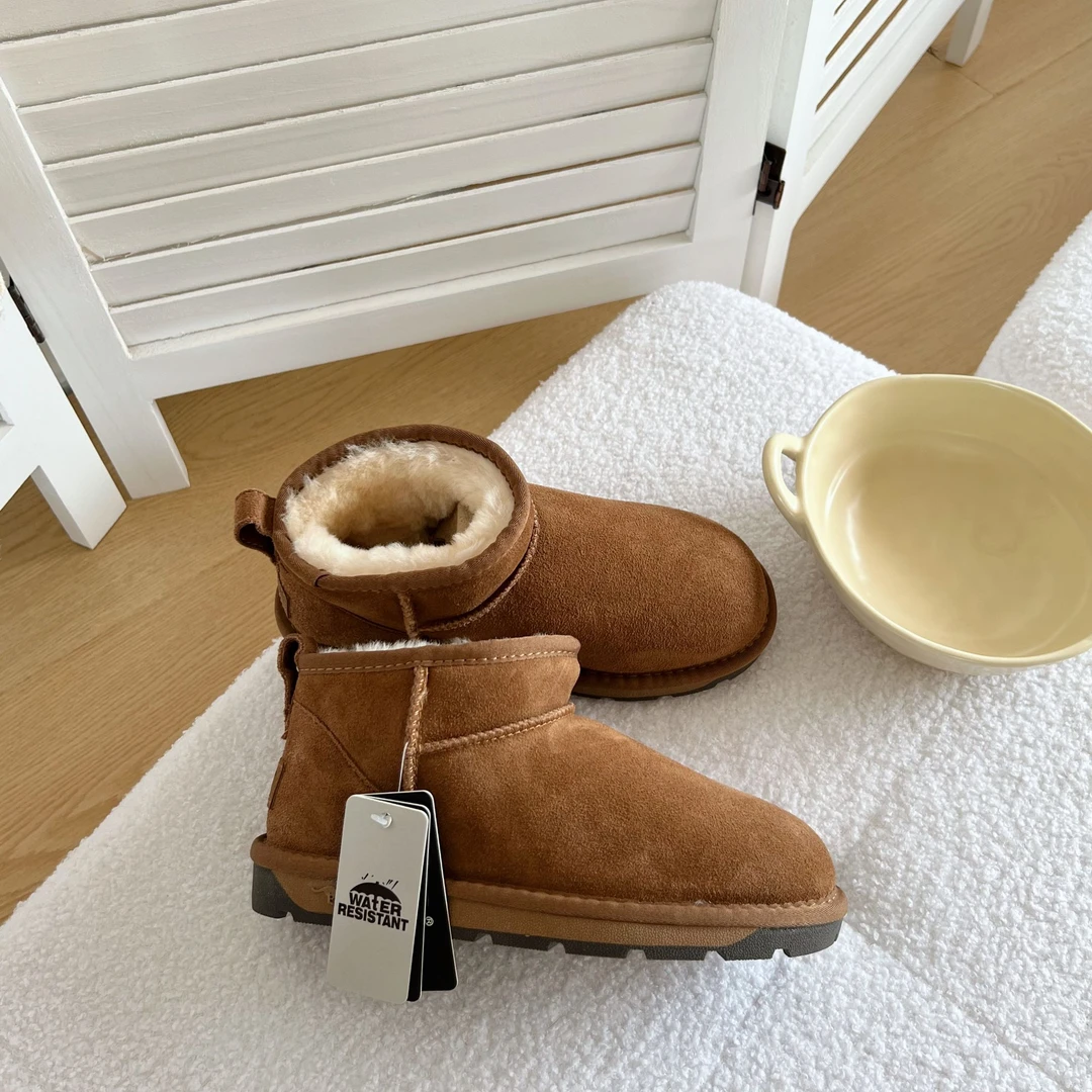 2024周冬雨同款薄底羊皮毛一体雪地靴 厚底保暖