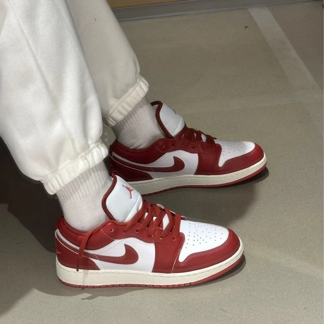 Air Jordan 1 Low AJ1白红 休闲低帮女子篮球鞋FJ3465-160
