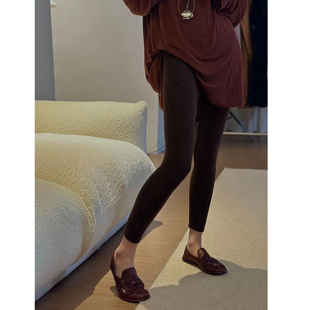 【李嗨嗨 LEHEIHEI】 德绒打底裤鲨鱼裤芭比裤瑜伽裤冬24FW/ 243329