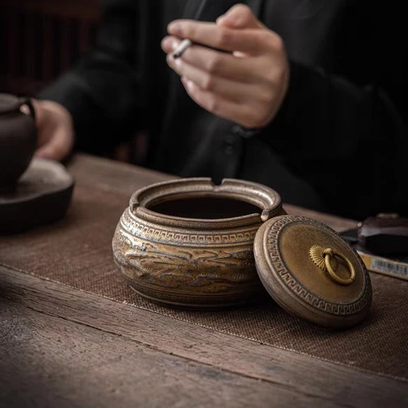 中式陶瓷烟灰缸复古家用茶几客厅茶桌个性创意带盖防飞灰烟缸茶道
