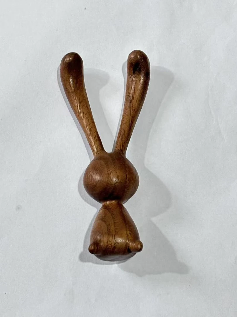 沐沐的房间家用可爱兔子按摩梳