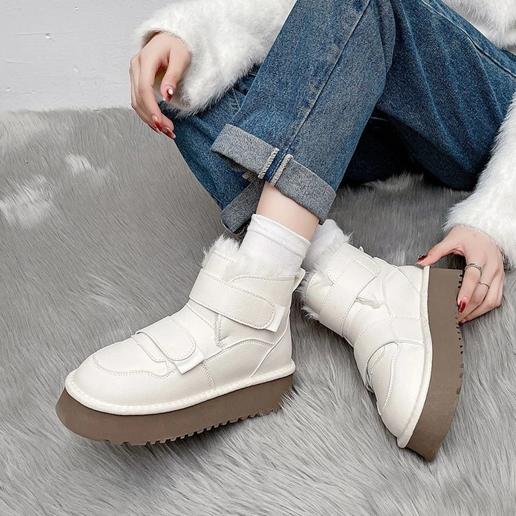 【朵儿同款】东北雪地靴女款加绒加厚短靴新款保暖皮面防水防滑