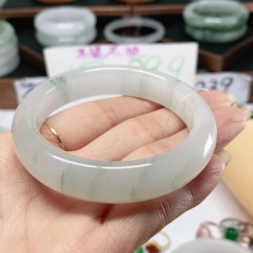 【闪购商品】石英质玉手镯未镶嵌程***锦