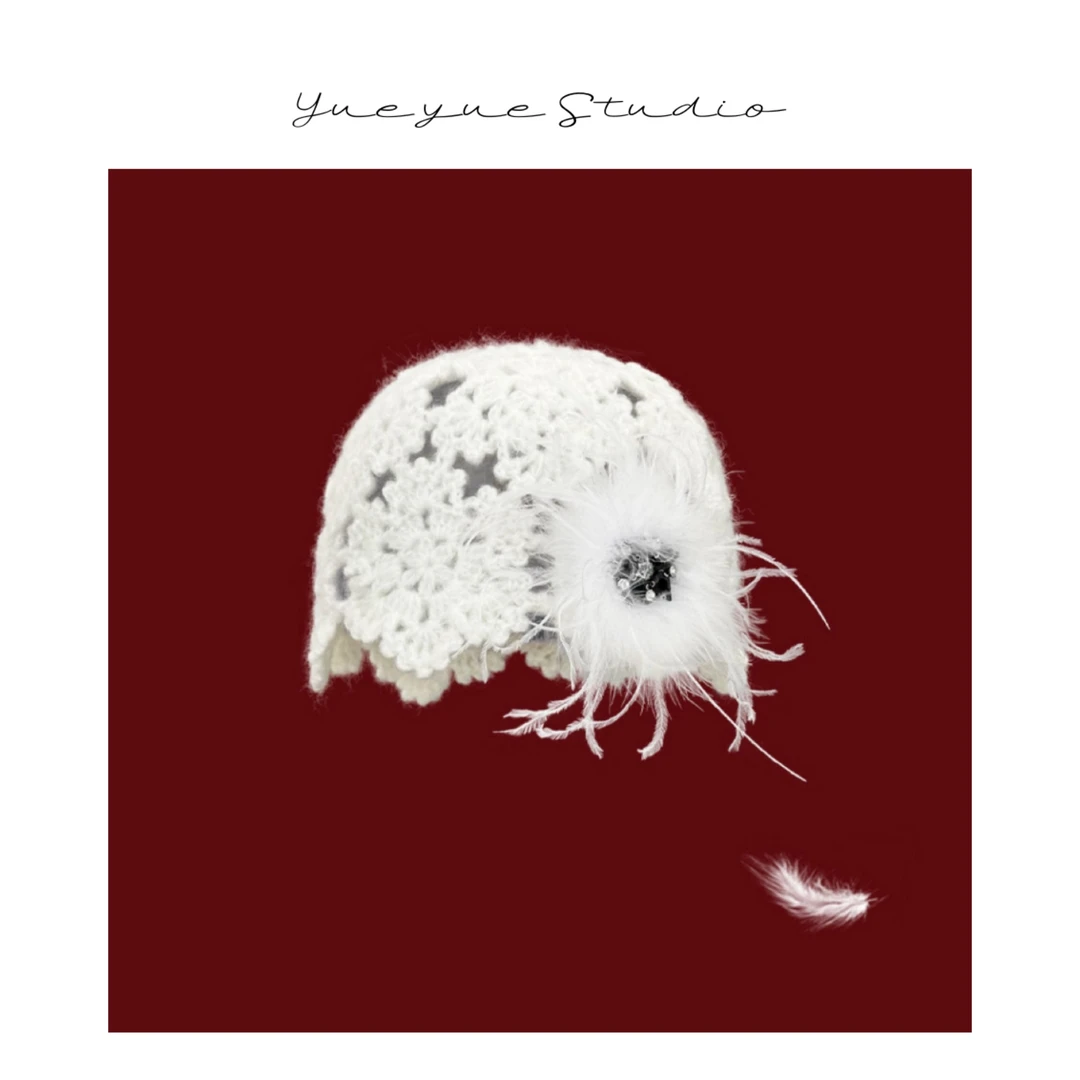 手工钩花镂空针织帽子女羽毛拍照套头帽2024新款显脸小潮