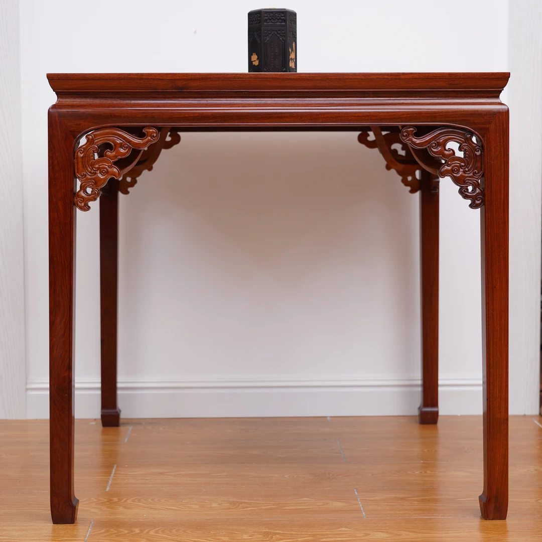 石猴螭凤角牙霸王枨方桌