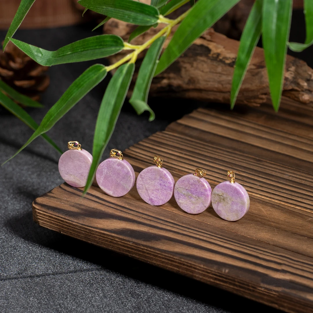 18K金舒俱来吊坠/20mm+-/发一个/多样性发/B1141