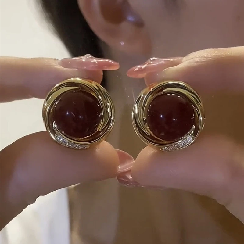 【经典时尚】轻奢精致耳饰 简约镶嵌法式耳环