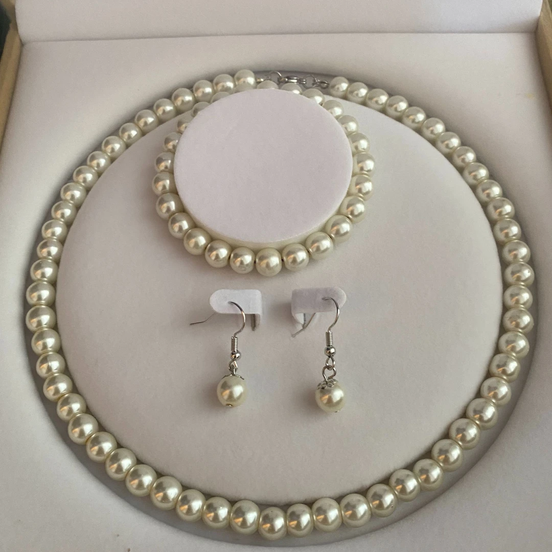 钛钢项链 珍珠白项链三件套时尚百搭套盒经典气质