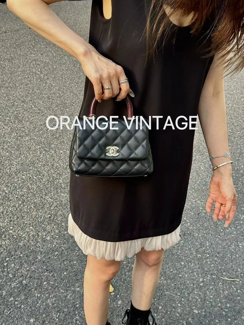 99新 Chanel/香奈儿  coco handle mini 蜥蜴手柄手提斜挎包