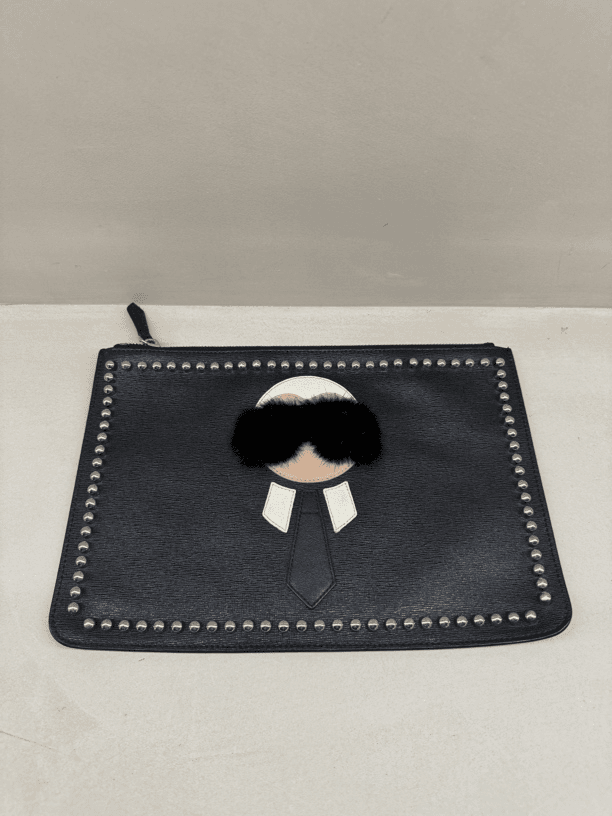 95新 FENDI/芬迪 小怪兽手拿包老佛爷信封包手包