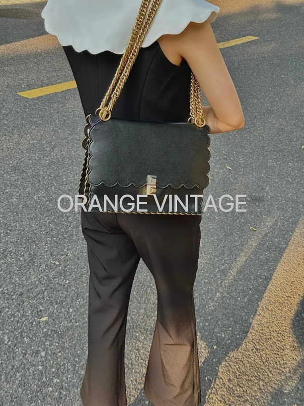 90新 FENDI/芬迪 芬迪 kani黑金单肩挎包