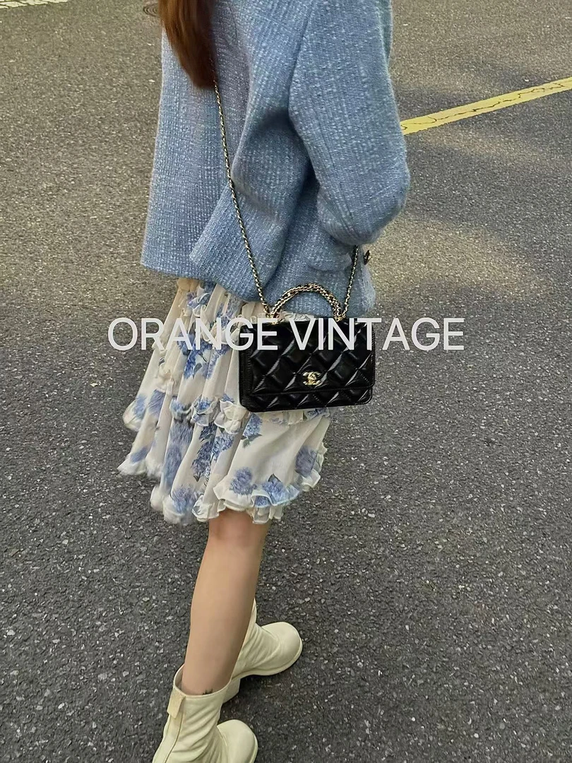 99新 Chanel/香奈儿  Chanel 麻花手柄黑金woc手提单肩挎包