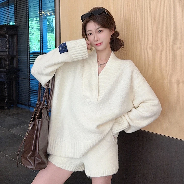 2024秋冬新款时尚套装气质显瘦休闲百搭洋气宽松长袖上衣短裤套装