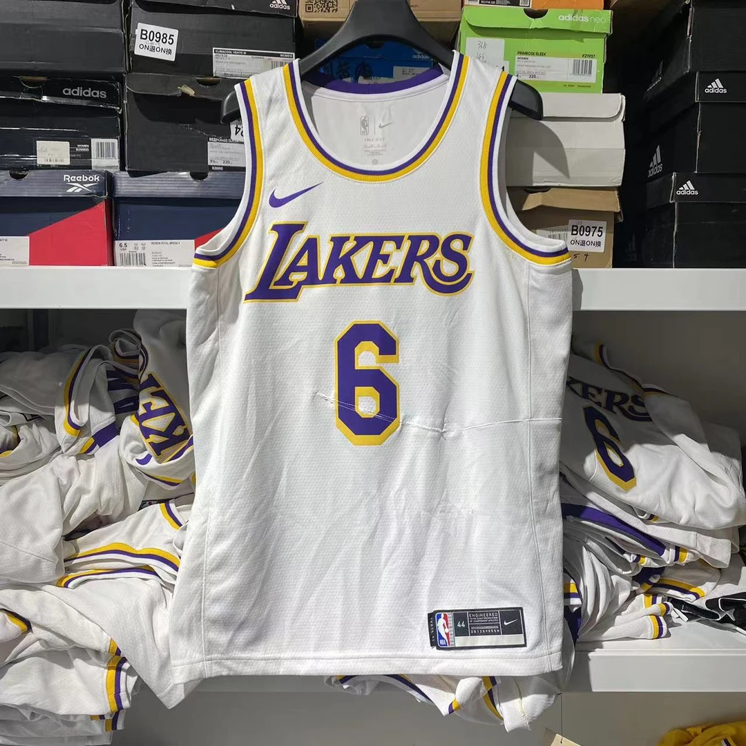 无配件/瑕疵款 NIKE NBA 球衣6号白色  男女同款