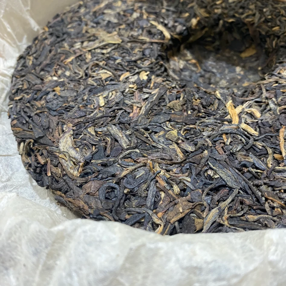 【小白菜*黄*印】 02年  生茶 生普 普洱茶