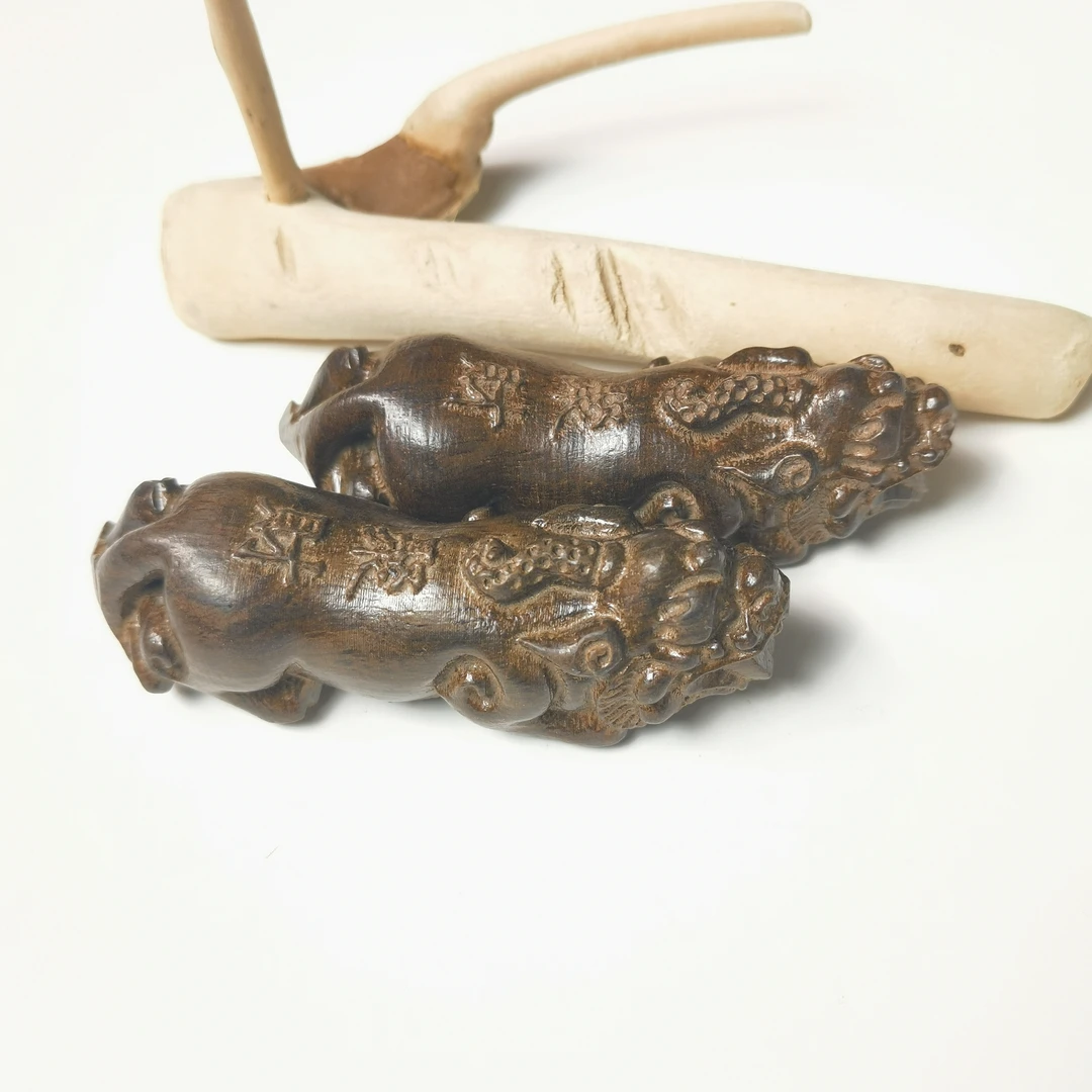 【九韵木语】非洲老黑檀 长貔貅 聚财 有字 一对 手把件 HT05996