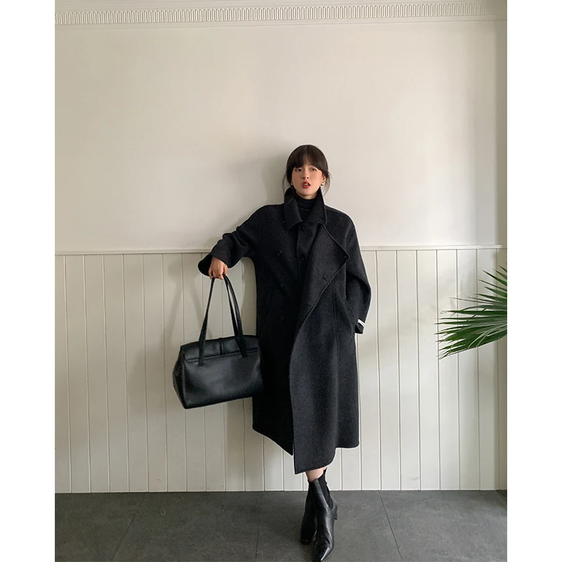 ADA MISS老钱风大翻领廓形保暖全羊毛大衣宽松显瘦长外套女冬新款