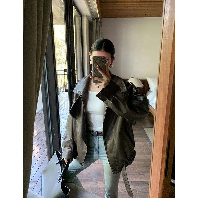 ADA MISS秋2025新款重工双层翻领环保皮廓形显瘦皮衣夹克外套女