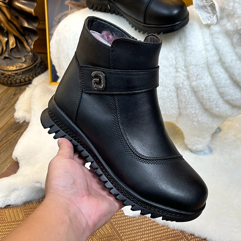 梵可8度2023女士新款棉鞋冬季舒适休闲加绒保暖皮鞋中老年女士鞋