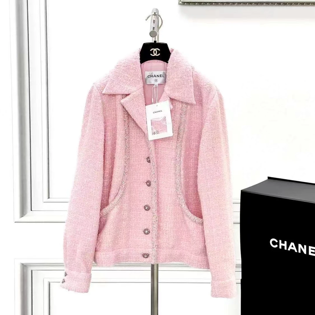 99新 Chanel/香奈儿 23K秋冬 爆款34码粉色编织镶钻滚边短款外套