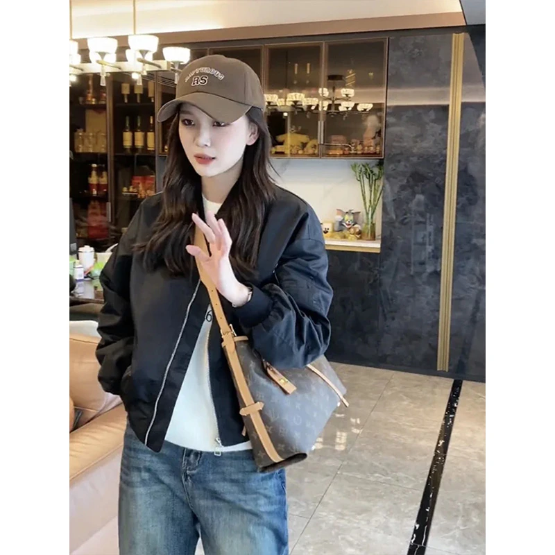 时尚短款长袖棒球服外套女春季2025年拉链开衫休闲飞行小个子夹克