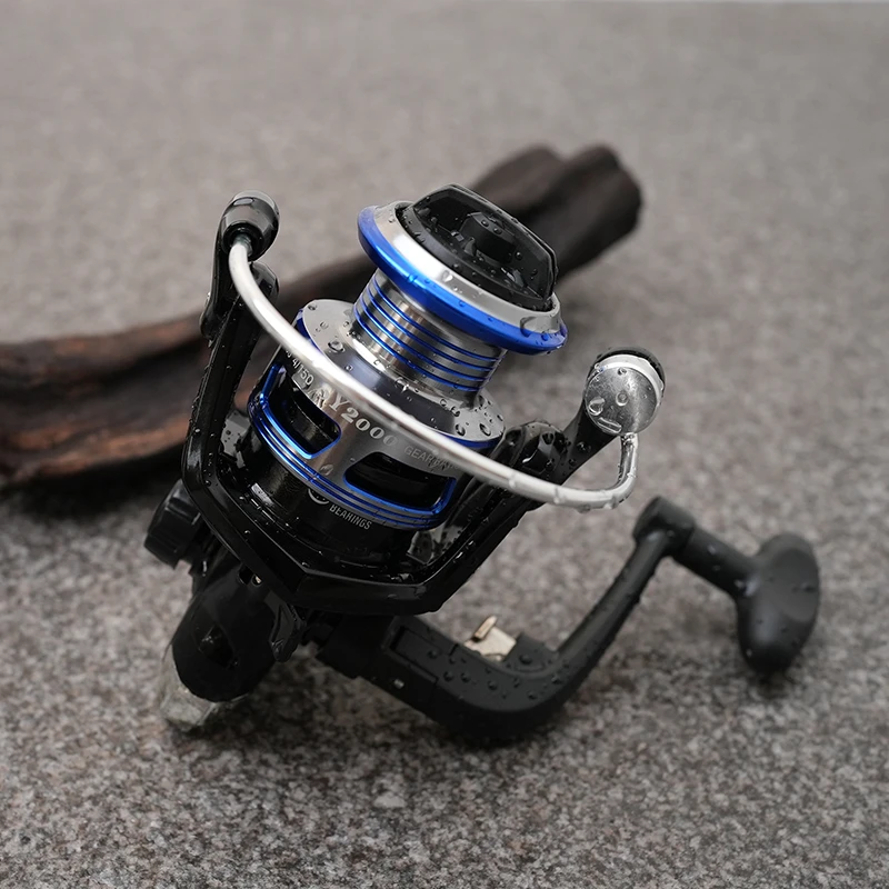 泛用型 路亚 专用 纺车轮 型号颜色随机