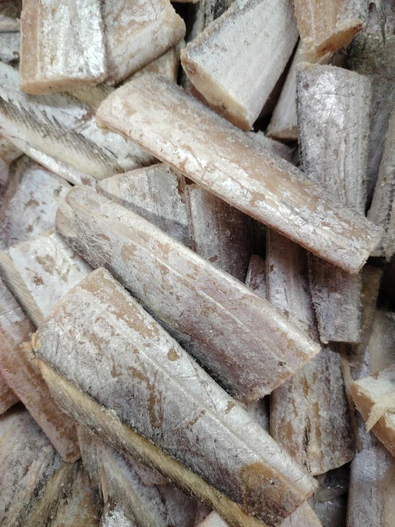 优选冷冻带鱼段（尾部）