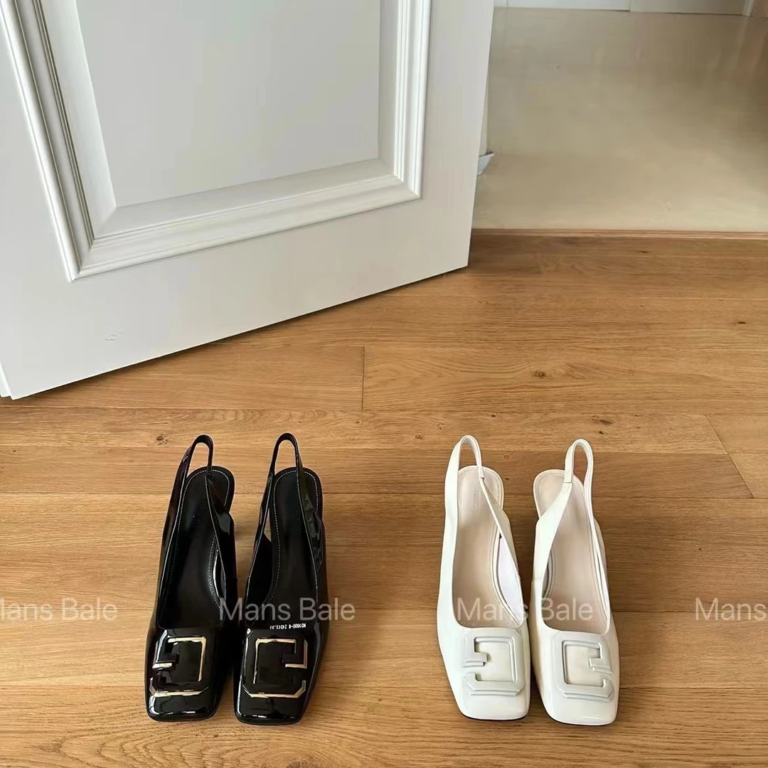 31600-8包头方扣凉鞋女漆皮粗跟一字带高跟方头浅口后空单鞋